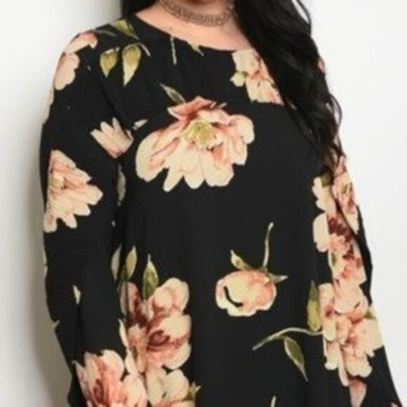 PLUS SIZE FLORAL DRESS - Picture 2 of 4